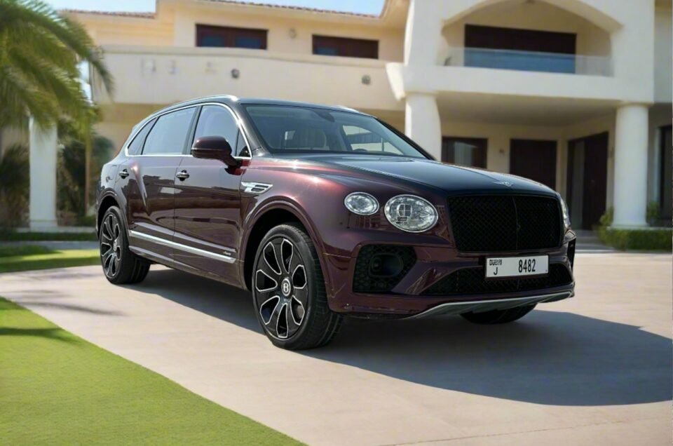 Bentley Bentayga rental dubai - Sports Car rental dubai - Rent Bentley