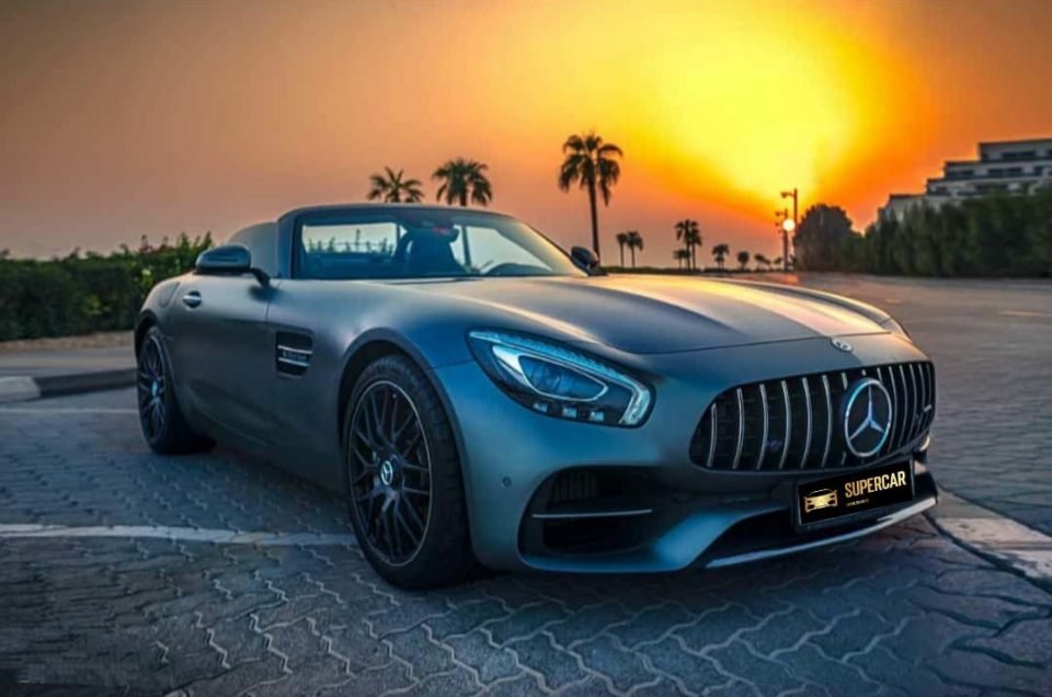 Mercedes AMG GT Roadster rent Dubai,luxury car rental dubai online