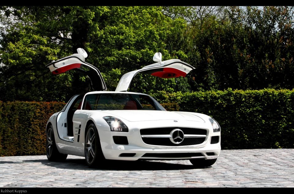 Mercedes AMG SLS rent Dubai