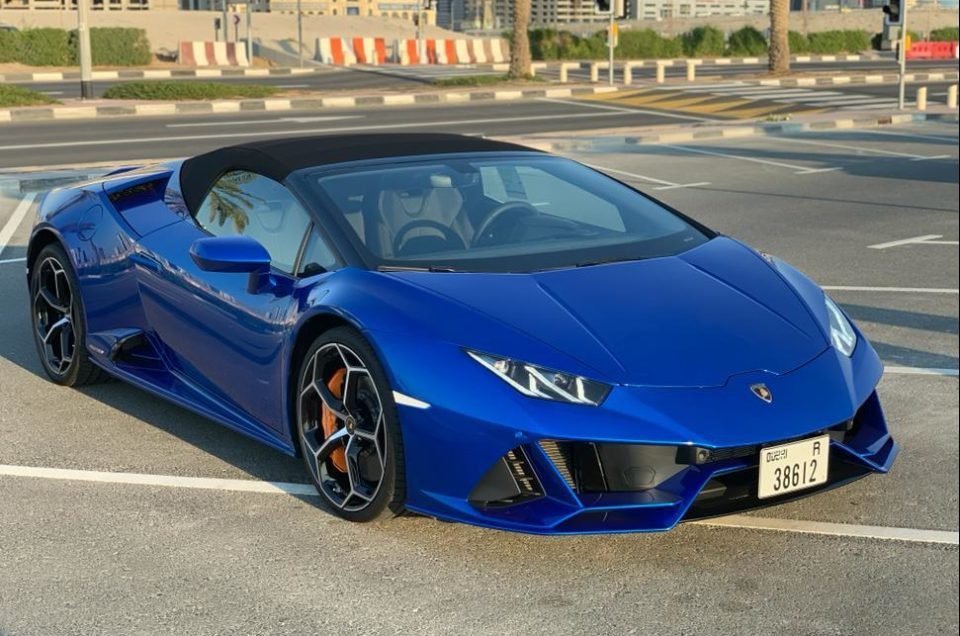 lamborghini huracan evo spyder rental dubai