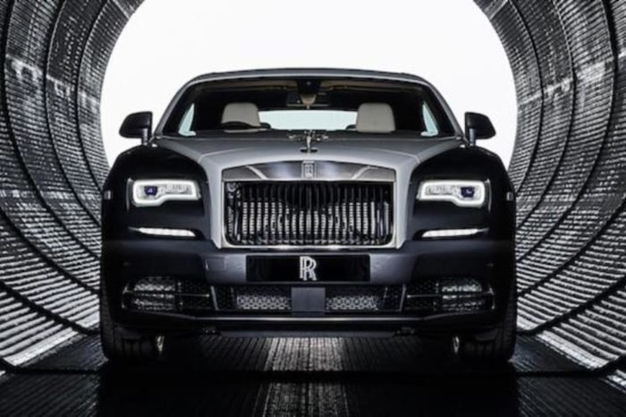 Rent Rolls-Royce Wraith Eagle VIII dubai