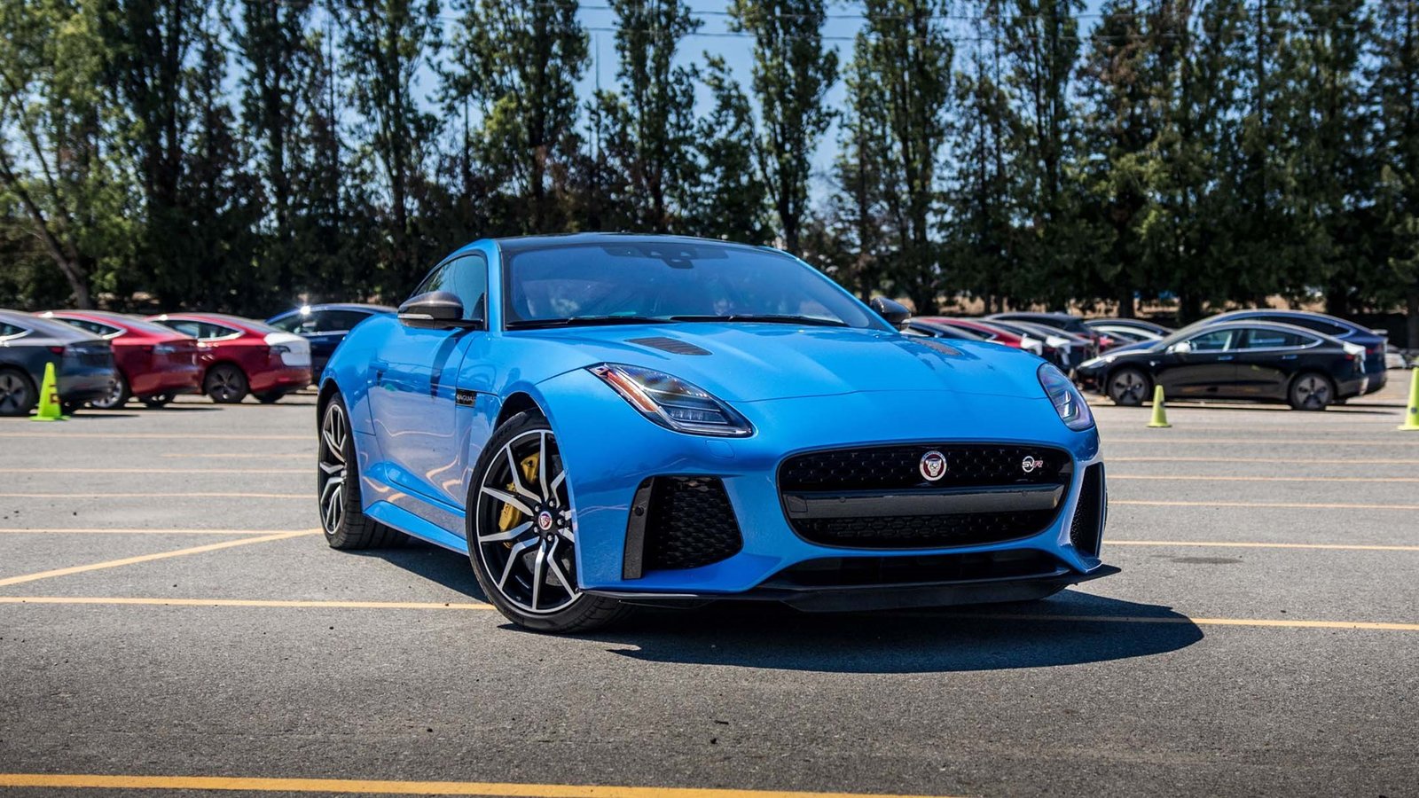 Jaguar F-Type SVR Rental Dubai