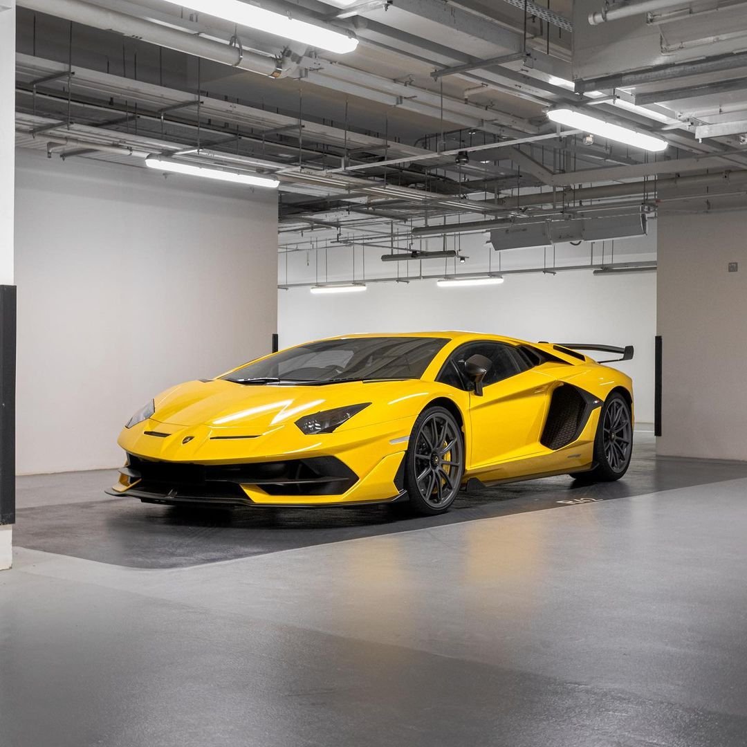 Rent Lamborghini Aventador SVJ Dubai