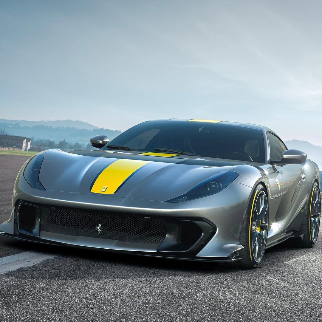 Ferrari 812 Competizione Rental Dubai - Supercar hire dubai