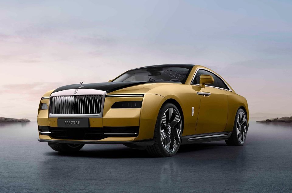 2024 Rolls-Royce Spectre rental dubai - luxury car rental dubai