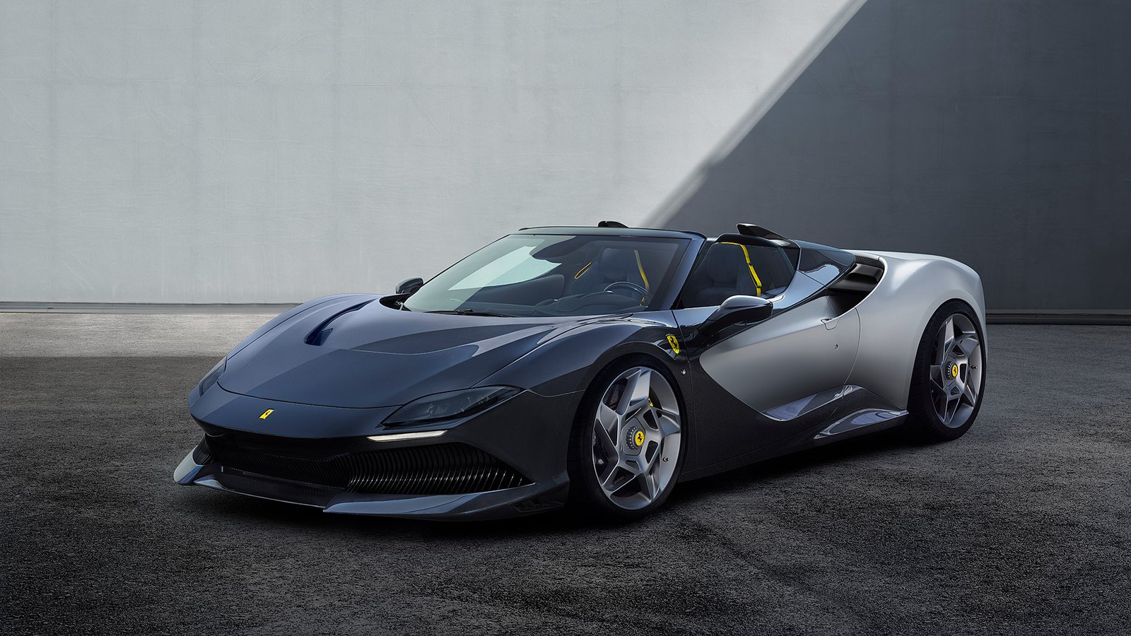 2024-Ferrari-SP-8 Rental Dubai