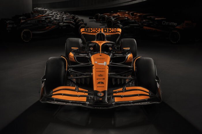 2024 McLaren MCL38