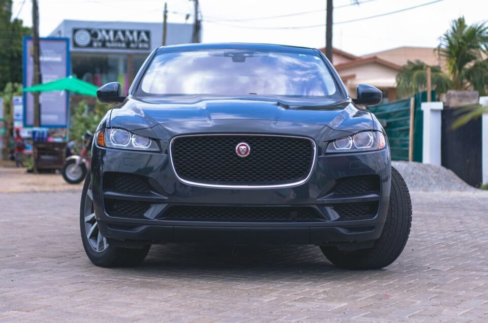 Jaguar F-Pace SVR Rental Dubai